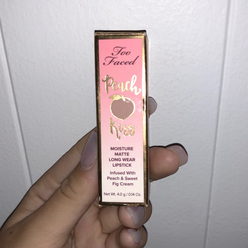 Too faced matte lipstick!!!